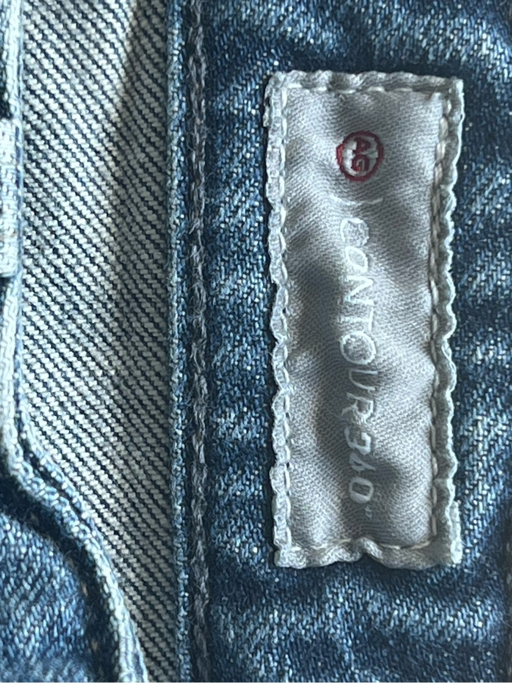 AG Twisted Alexxis high rise vintage wash - Picture 6 of 6